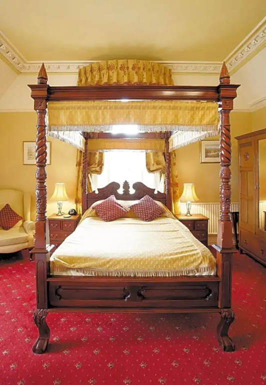 Superior room