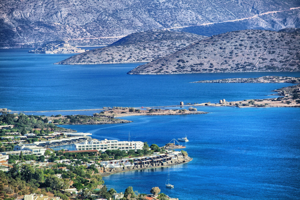Beach & Waterfront