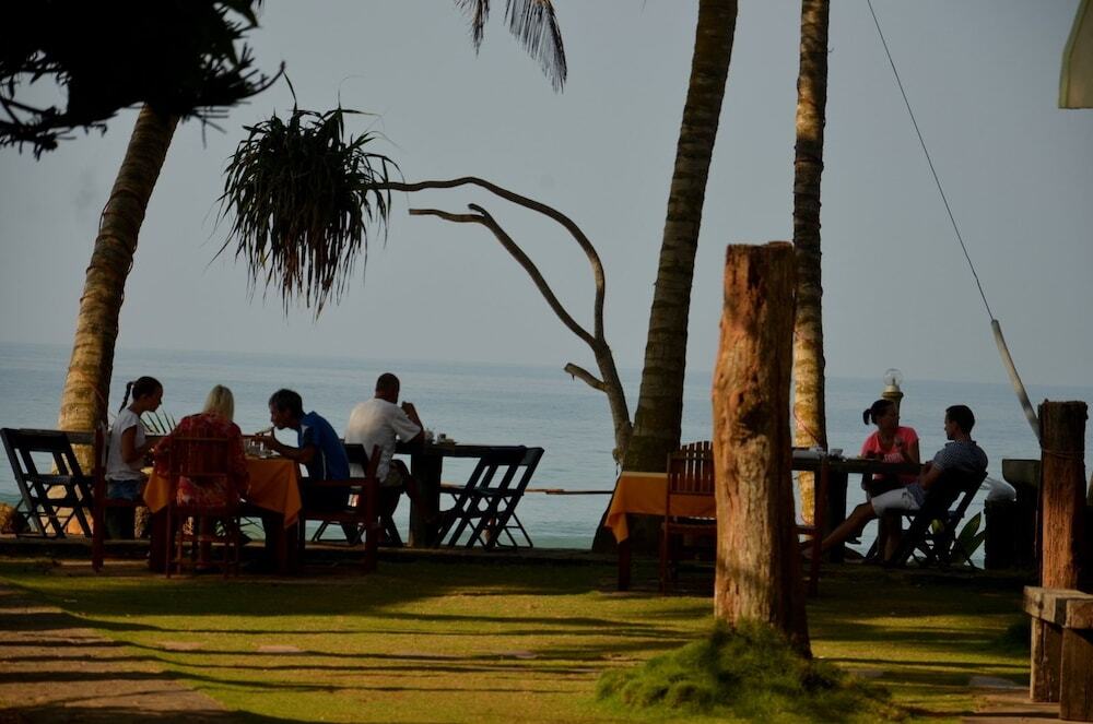 Time N Tide Beach Resort