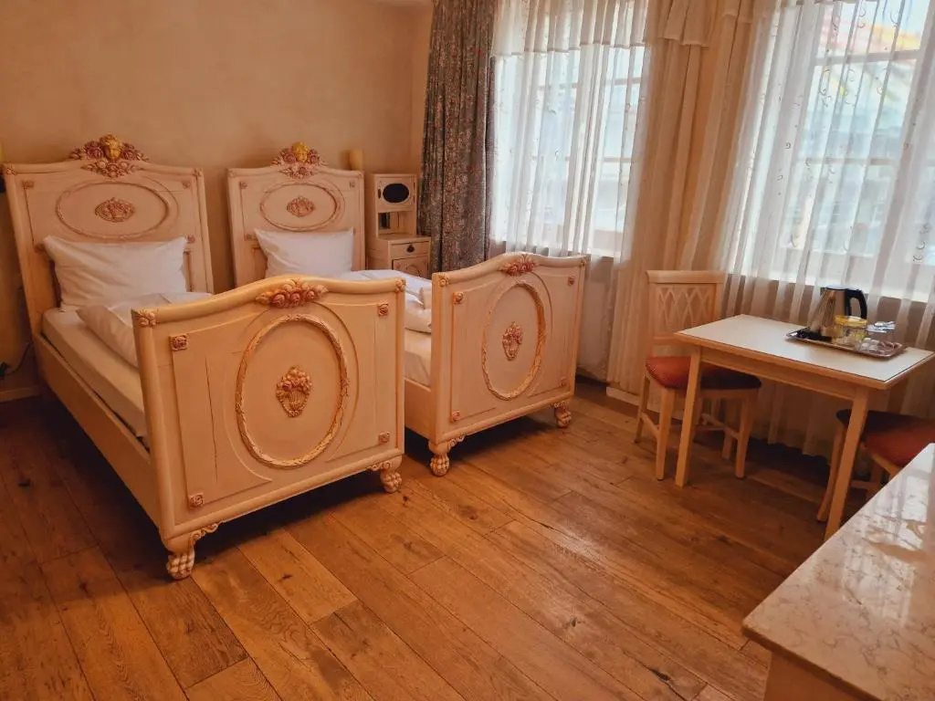 Landgasthof Deutsche Eiche - Chambres