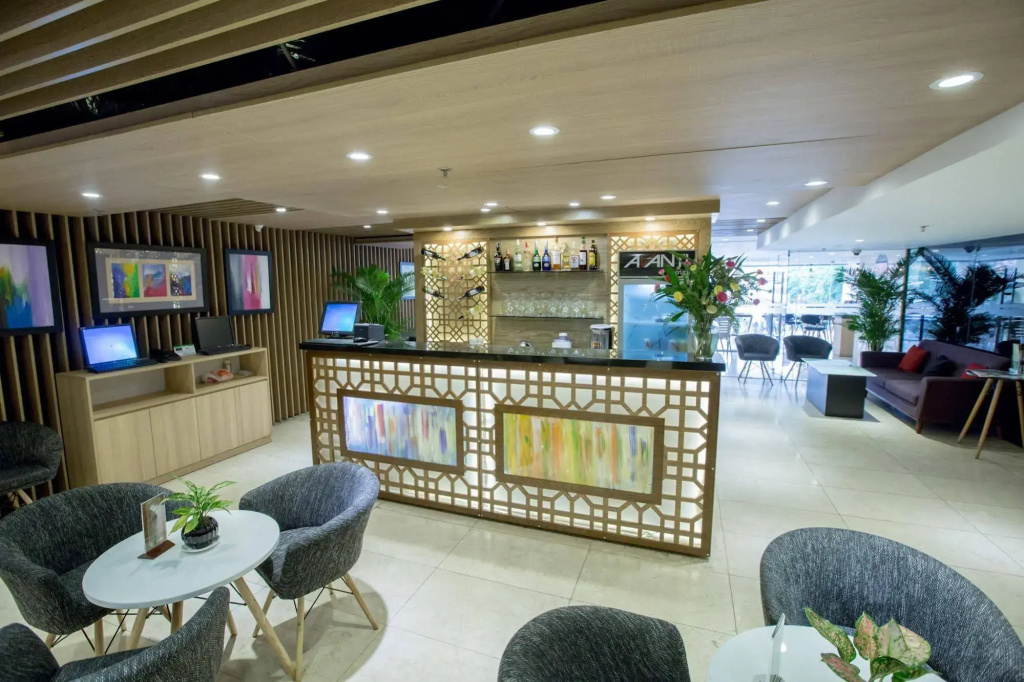 Avanti Hotel - Général