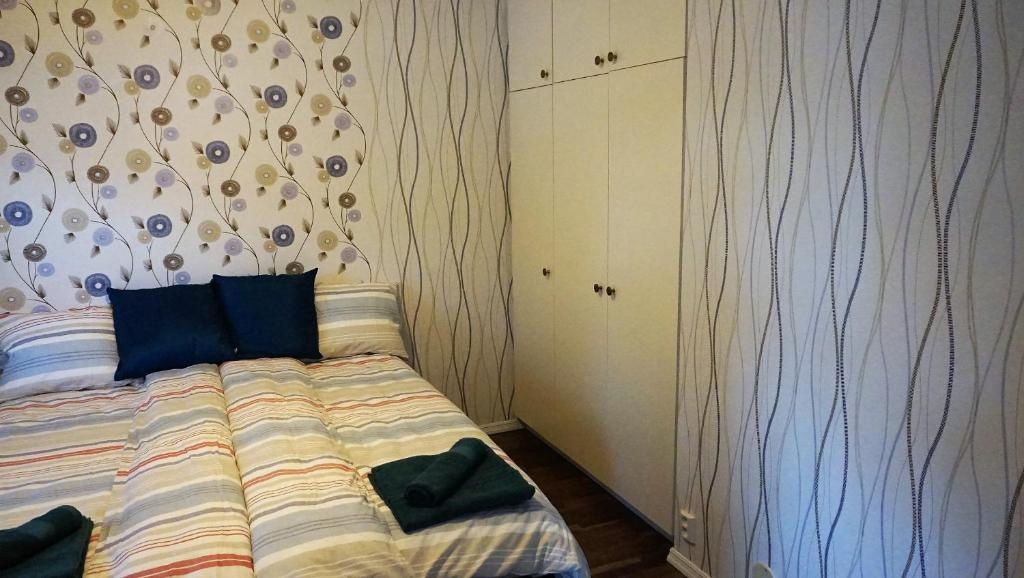 4 Bedrooms near Center - Kranni
