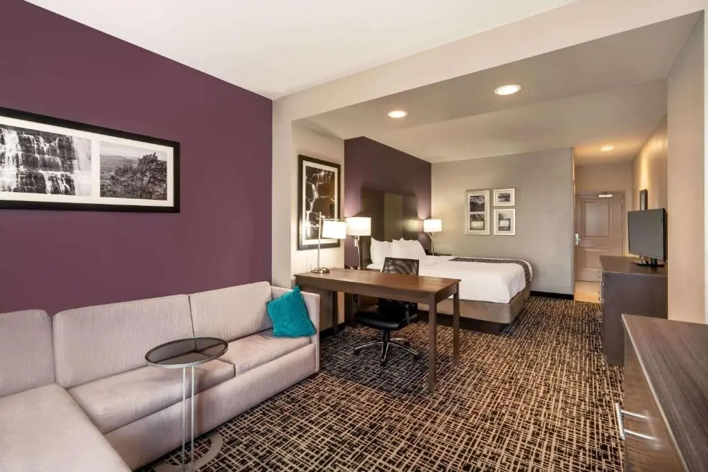 La Quinta Inn & Suites by Wyndham Chattanooga - Lookout Mtn - Chambres