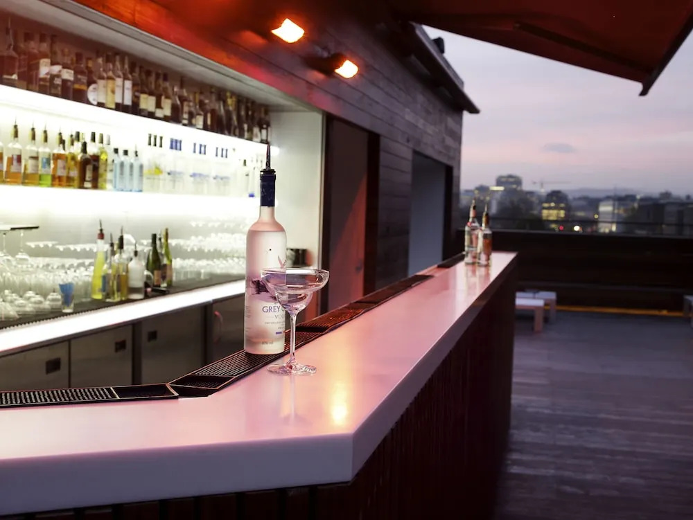 First Hotel Grims Grenka