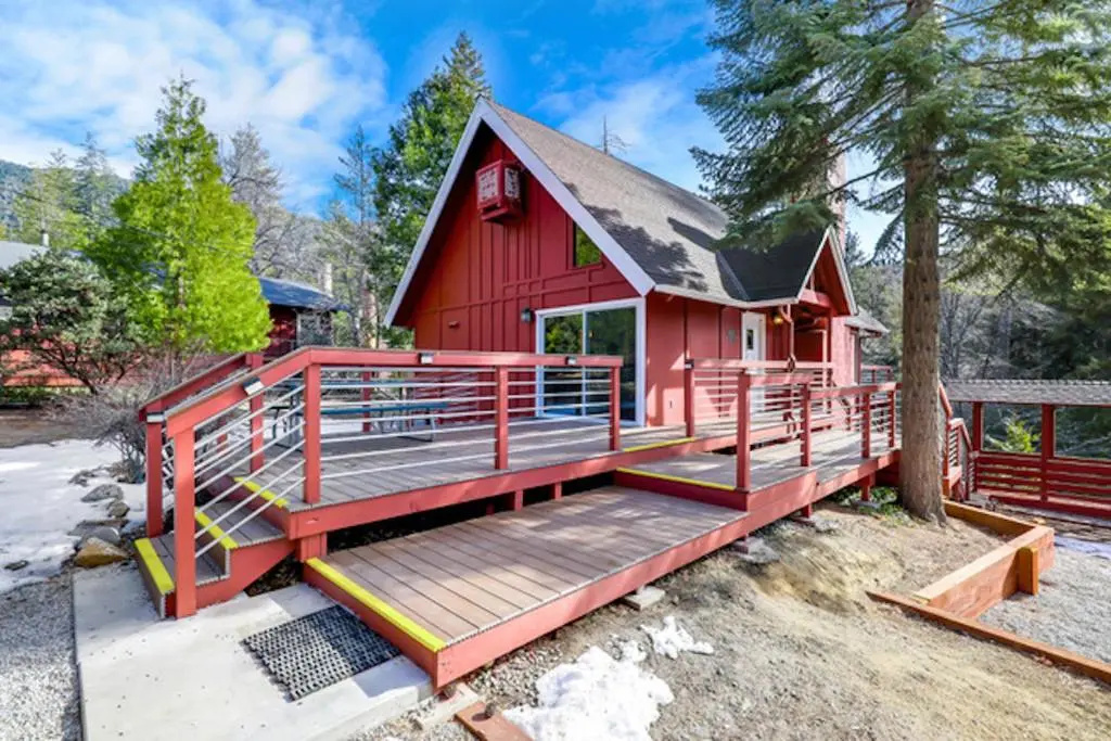 Superior Chalet