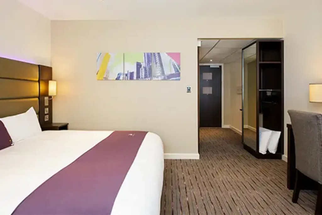 Premier Inn Watford Central - Général
