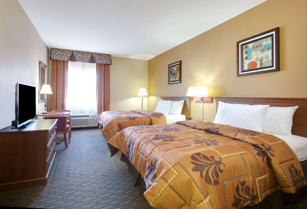 Days Inn by Wyndham Mesquite Rodeo TX — фото