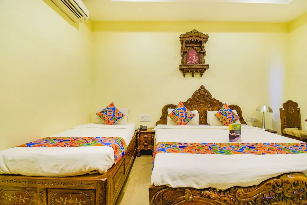 FabHotel Paradise For You - Général