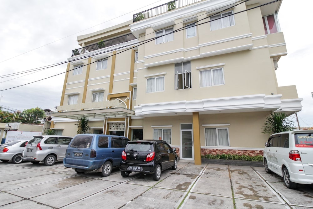 Airy Syariah Padang Barat Hang Tuah 211