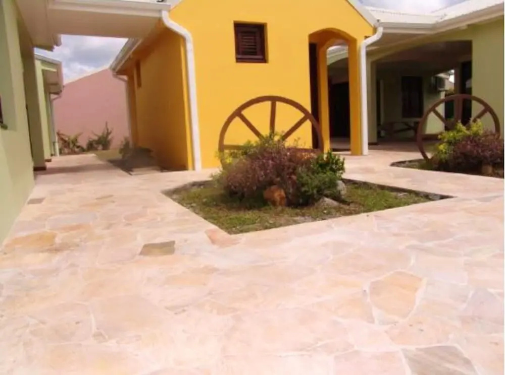 Property With one Bedroom in Sainte-anne, With Enclosed Garden and Wifi