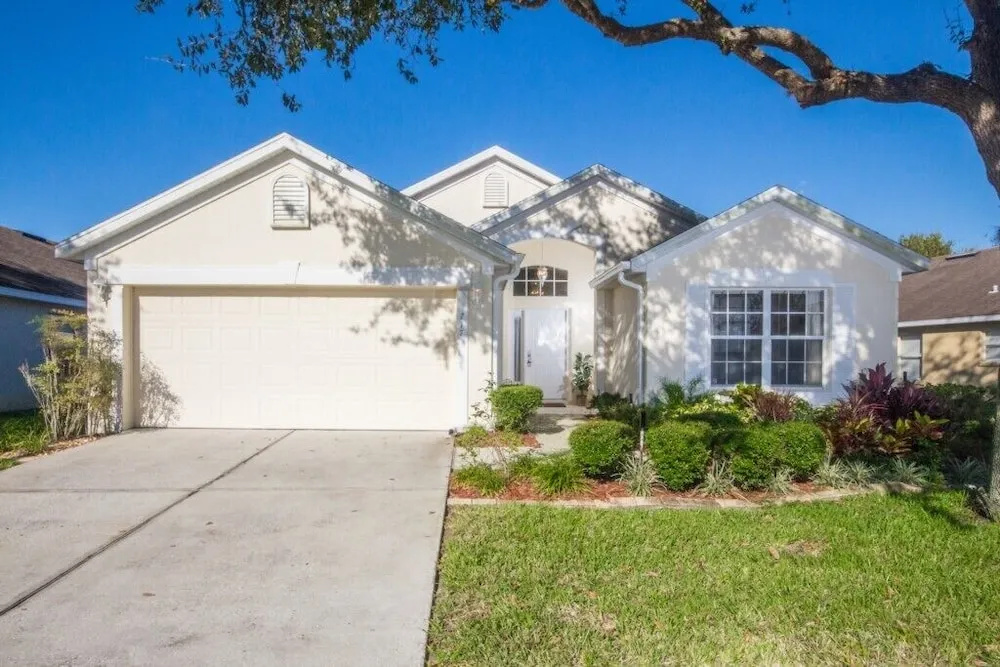 Highlands Reserve Pool 3 Bedroom Home