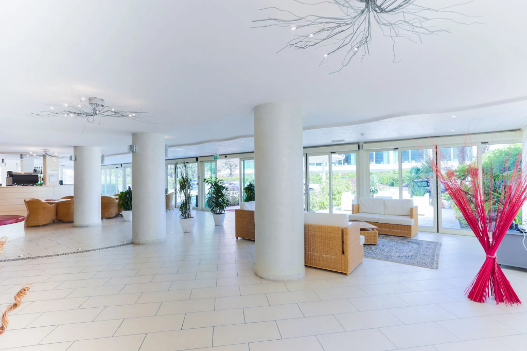 Hotel photo 21