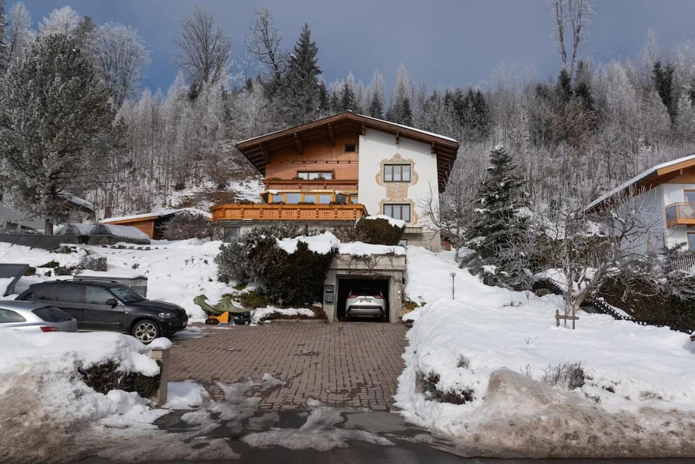 Apartment Lisal in Bruck an der Gro Glocknerstra e