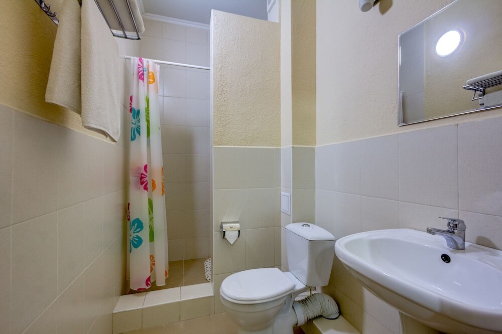 Кровать в общем номере в Classic Hostel