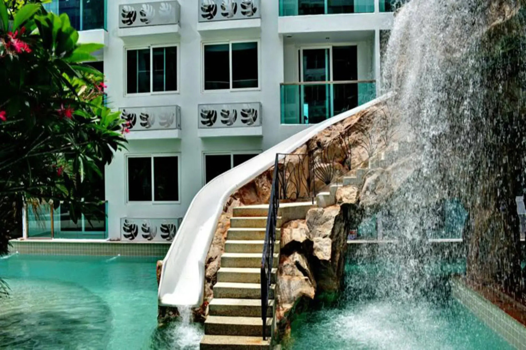 Hotel photo 11