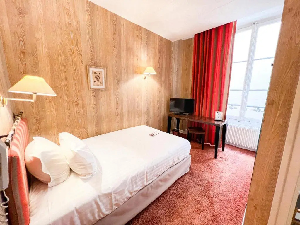 Globe et Cecil Hôtel - Chambres