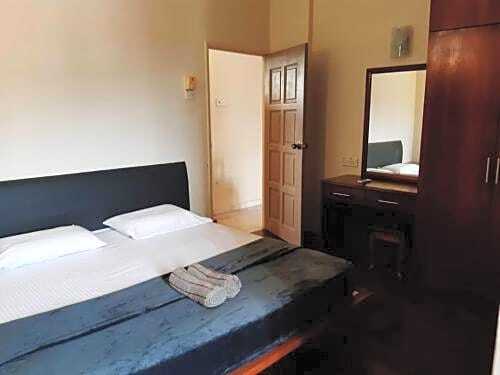 Century Suria Service Apartment (Private Residential) 1