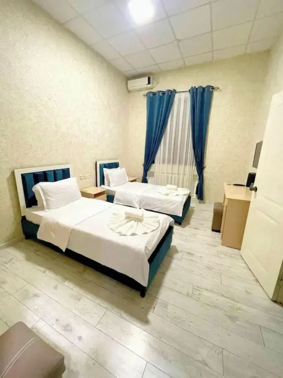 Economy room