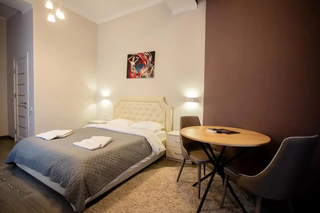 Superior Double room (full double bed)