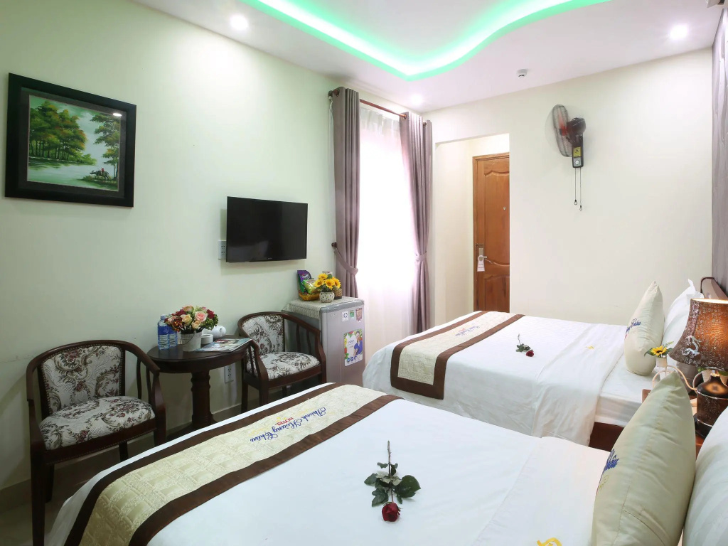 Thanh Hoang Chau Hotel - Chambres