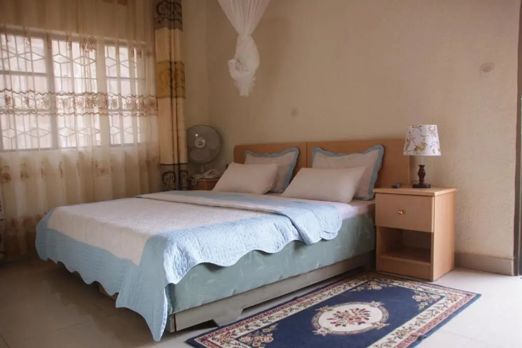 Step Town Hotel - Chambres