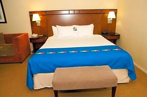 The Hotel Fresno - Chambres