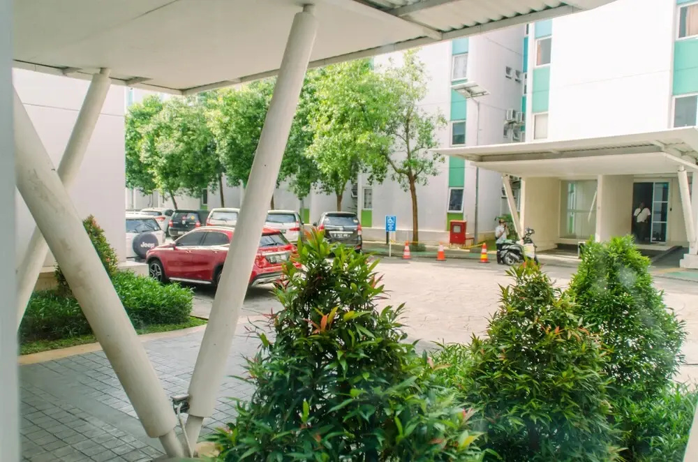 Warm And Cozy Studio Apartment (No Kitchen) At Aeropolis Residence
