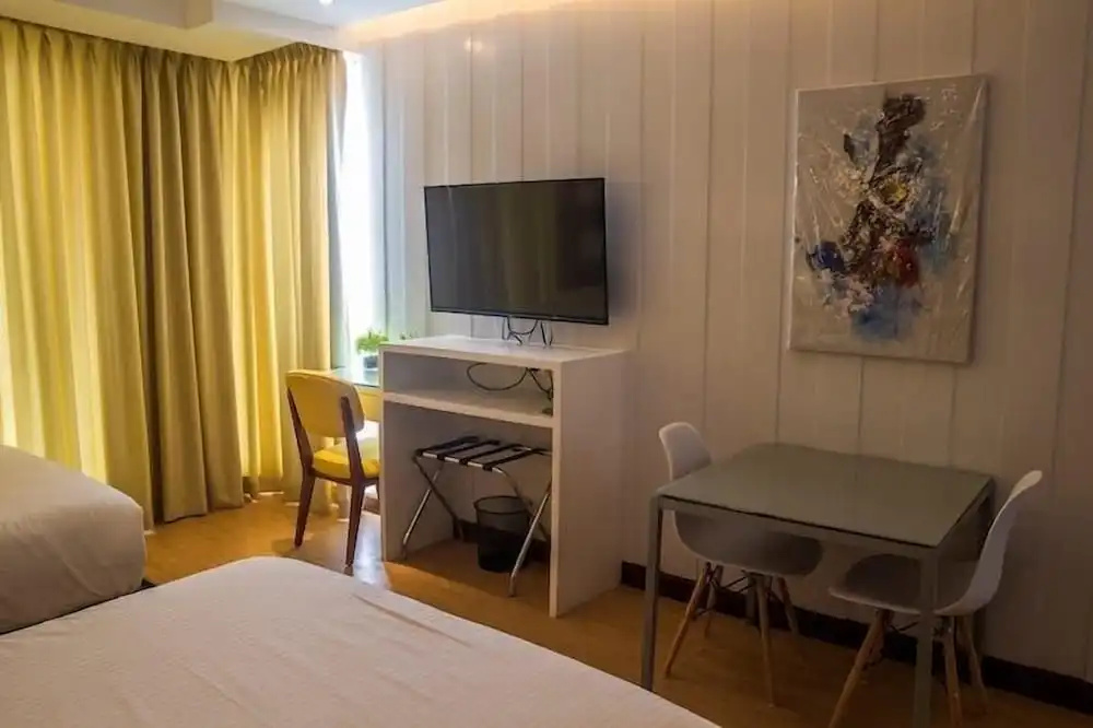 Deluxe Quadruple room