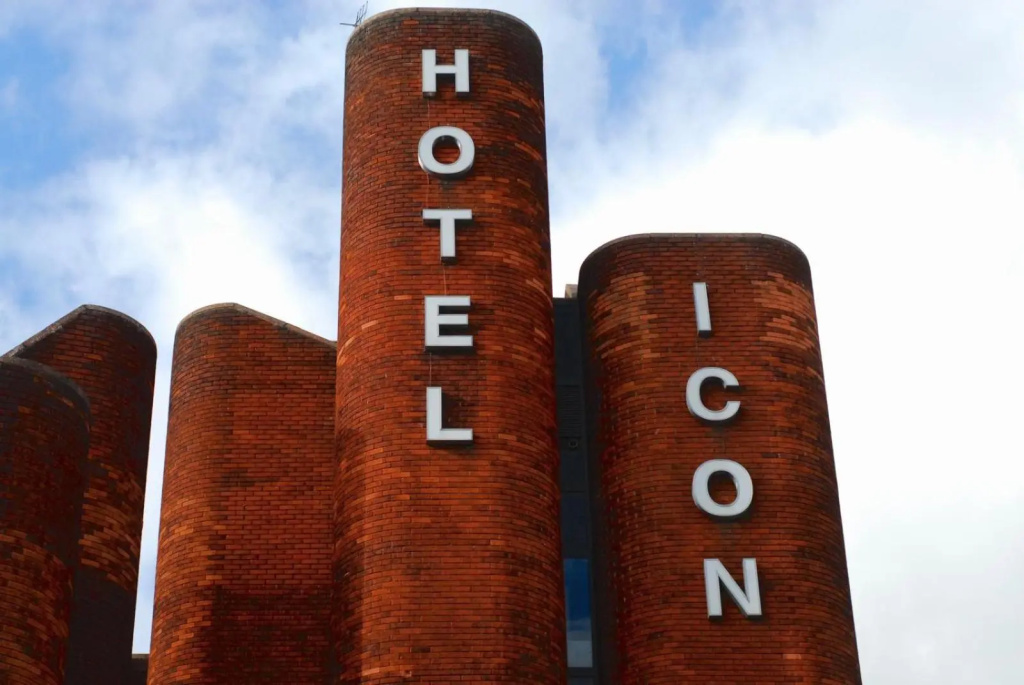 Icon Hotel