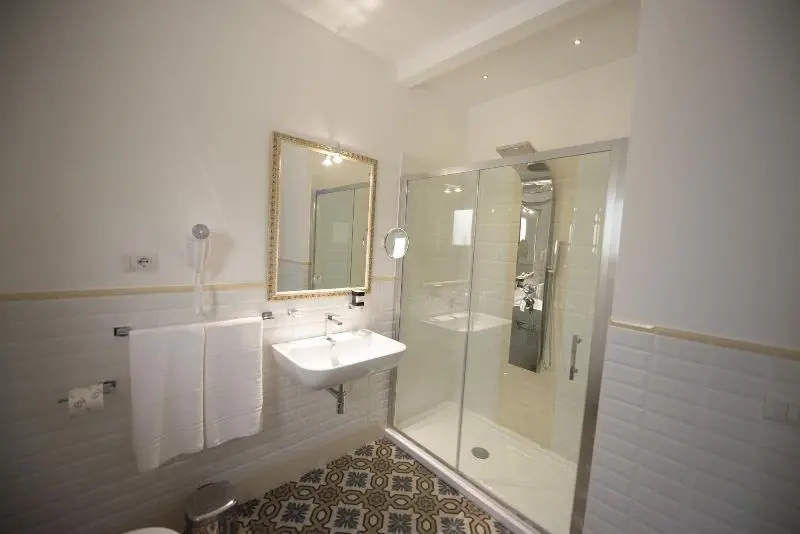 Hotel photo 27