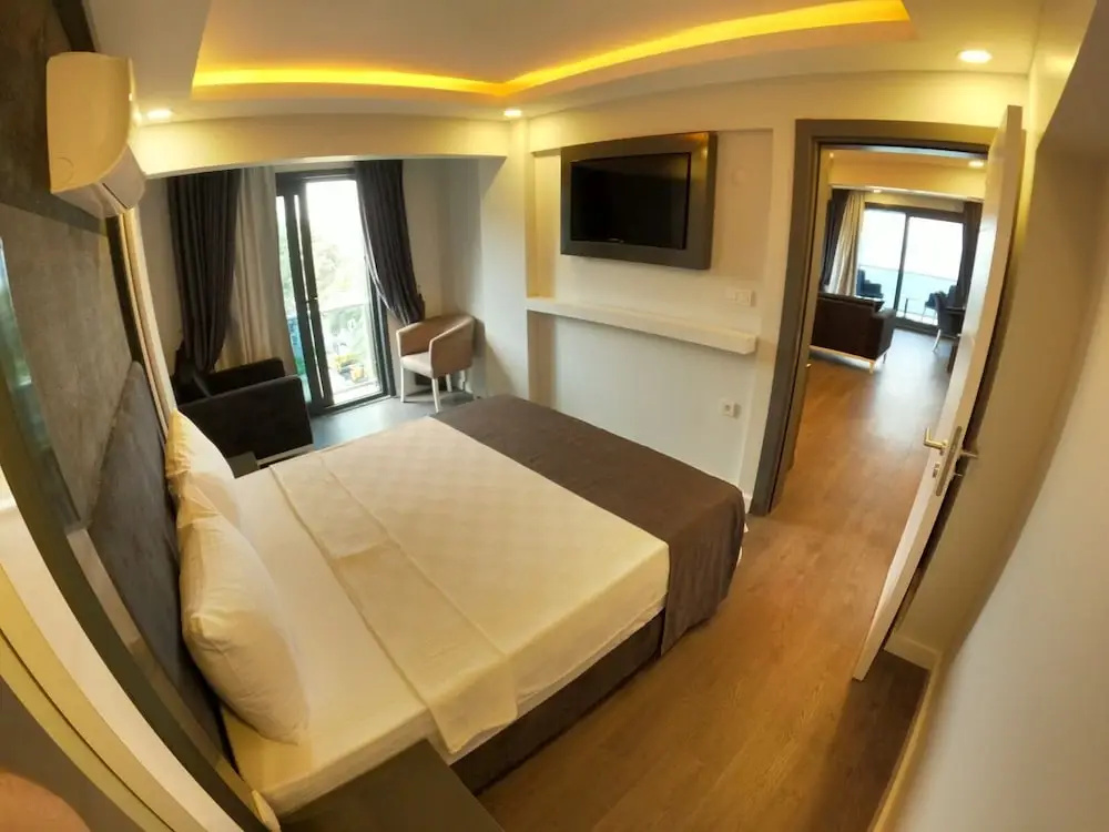Hotel photo 2