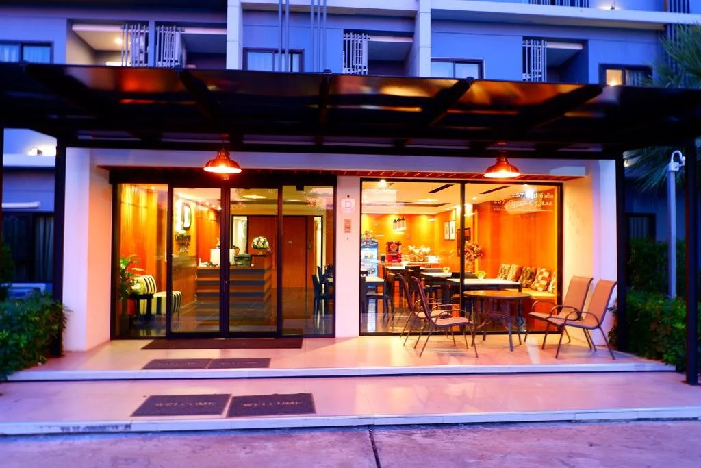 Hotel photo 12