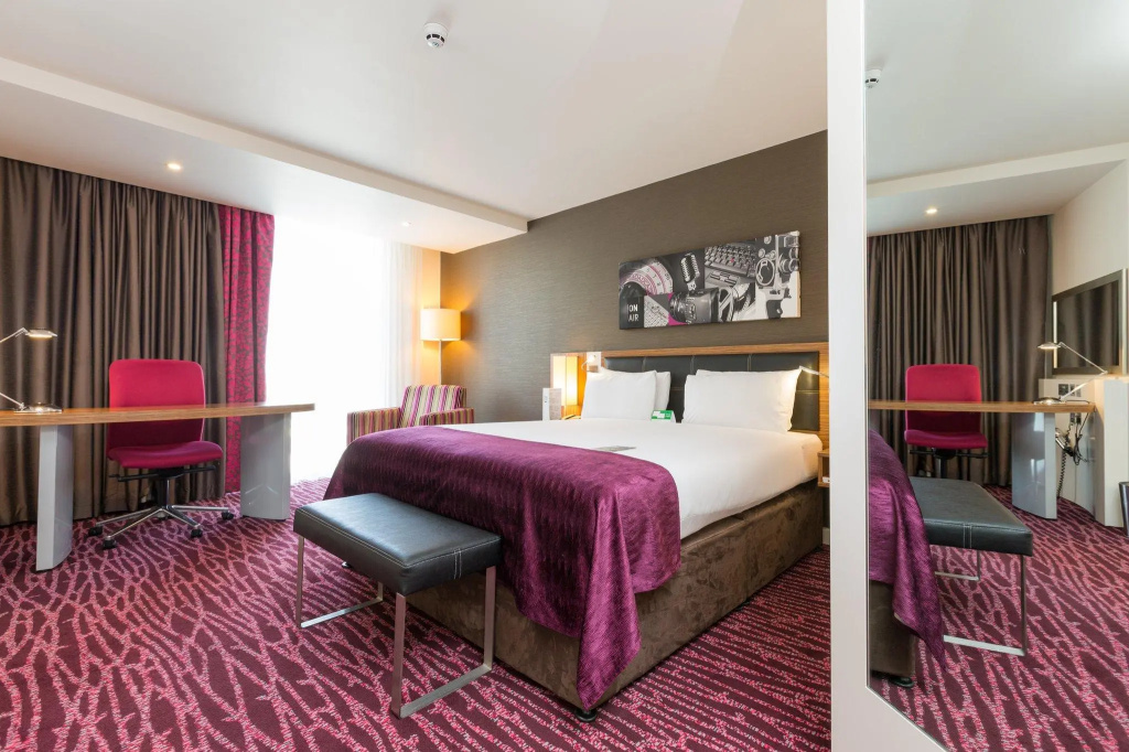 Holiday Inn Manchester-Media City UK by IHG - Chambres