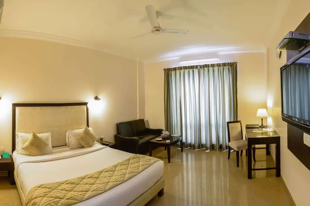 Standard Double room (full double bed)