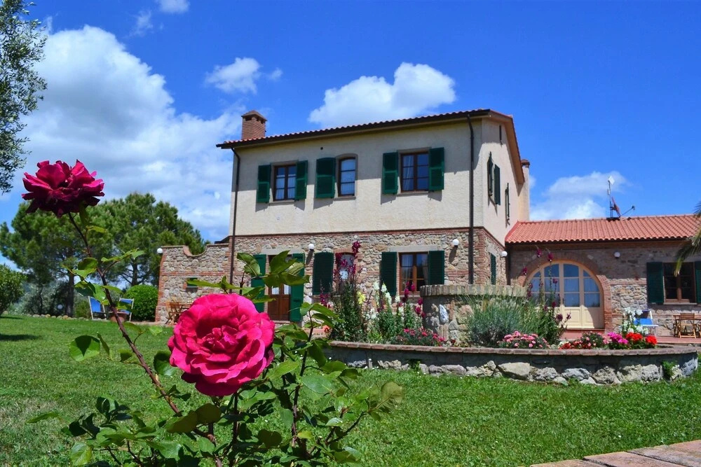 Apartment With in Volterra With Wonderful Mountain View P