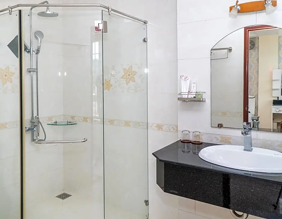 Deluxe Double room with sea view (twin beds)