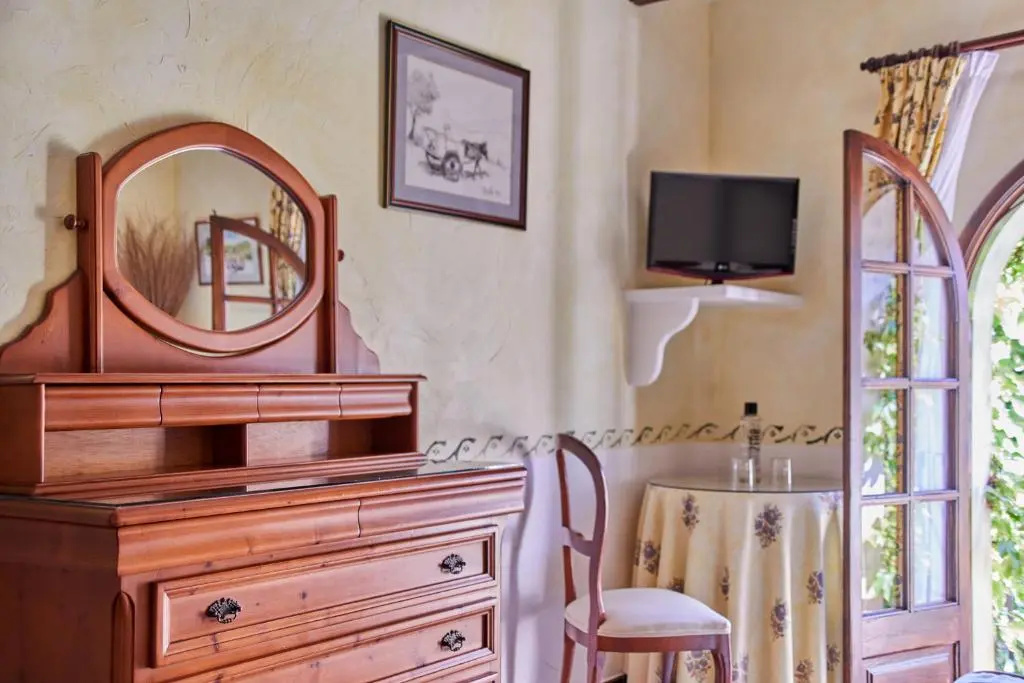 Petit Hotel Restaurante Ses Rotges - Adults Only - Chambres