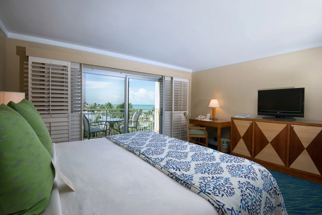 Naples Beach Club, A Four Seasons Resort — фото 5