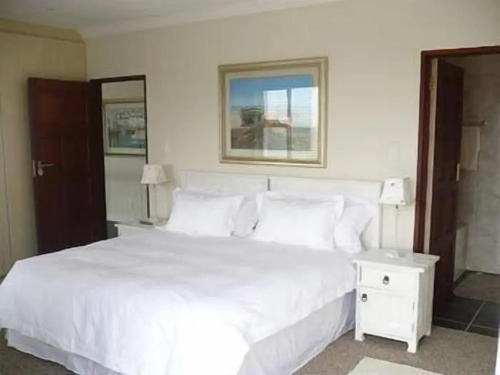 Aristotle Guest House - фото 5