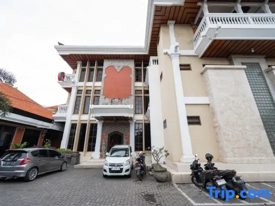 RedDoorz @ Hotel Dewata Indah Denpasar — фото 1