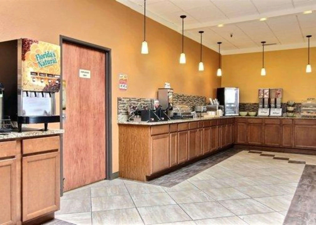 Quality Inn Thief River Falls - фото 9