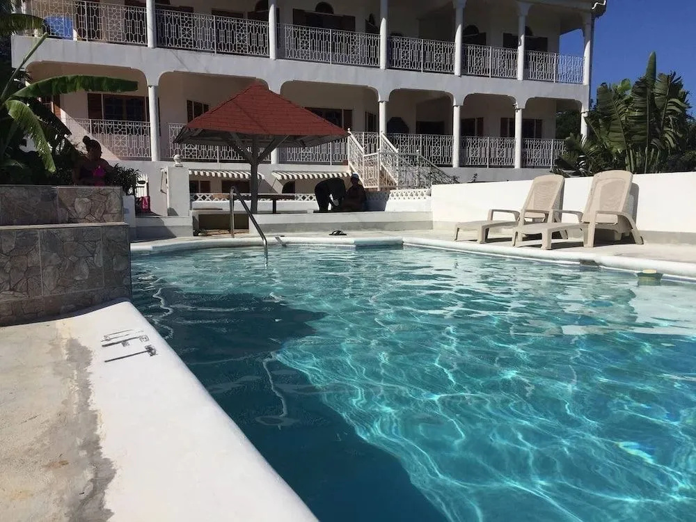 Hotel photo 8