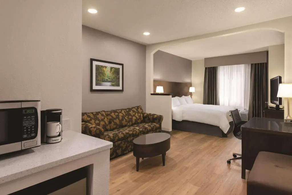 Radisson Hotel and Conference Center Rockford - Chambres