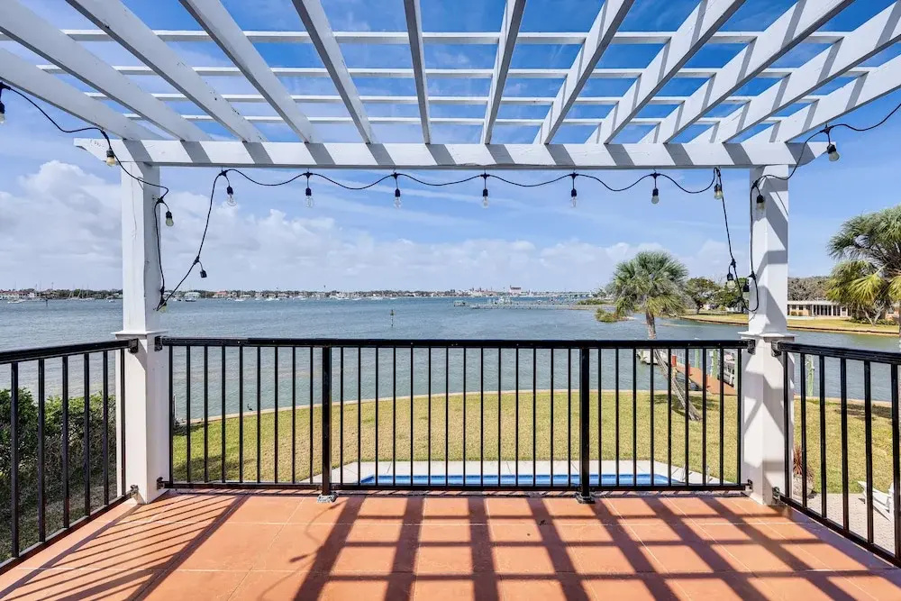 Buena Vista St Augustine: Villa w/ Pool & Dock