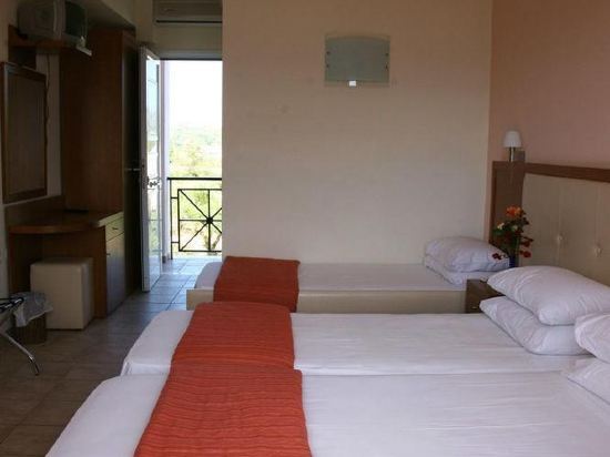 Palatino Hotel 3 *