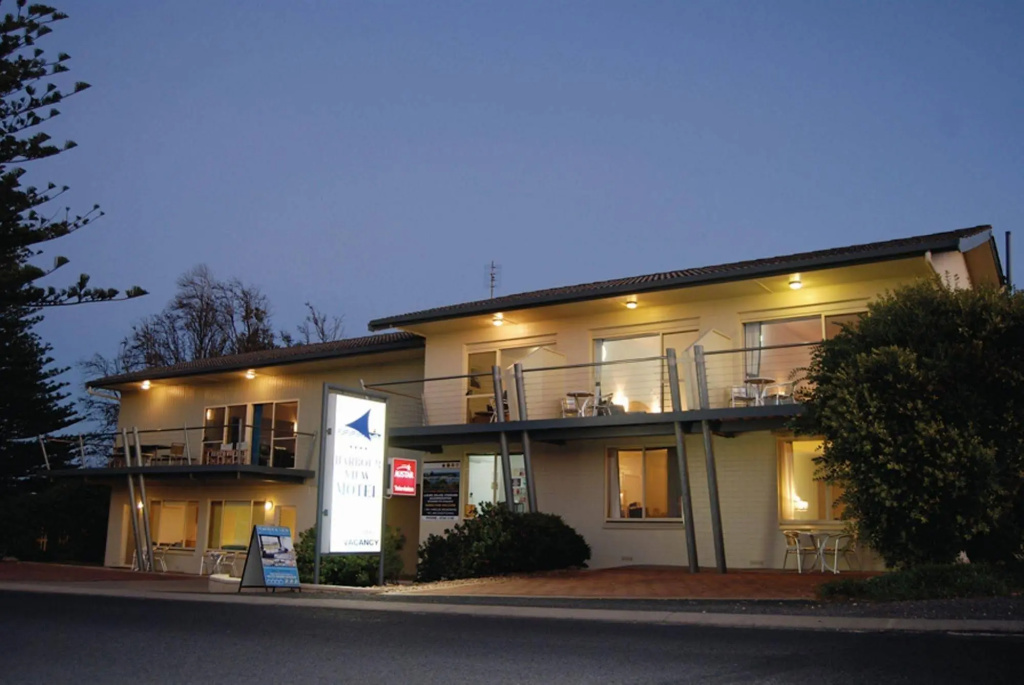 Harbour View Motel