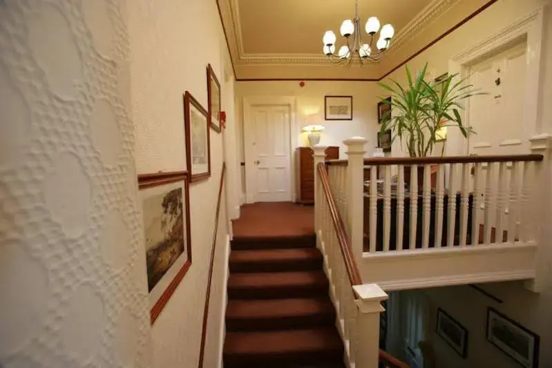 Bellevue Guest House - фото 13