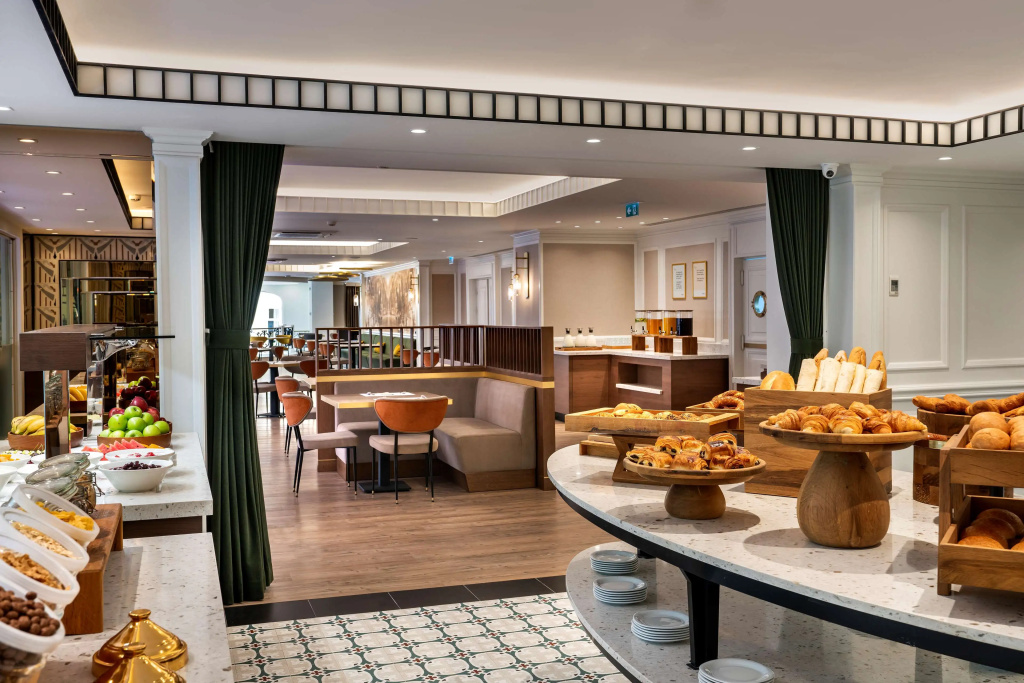 Hotel photo 12