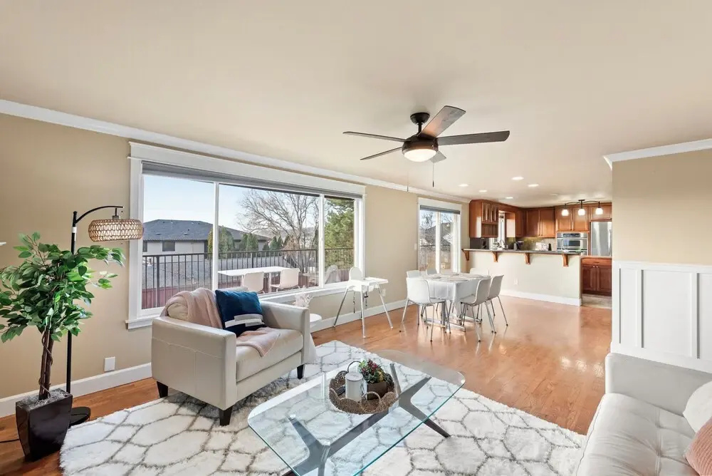 Renton Lakeside Oasis, Lakeview, 4B 2.5B, Spacious - фото 21