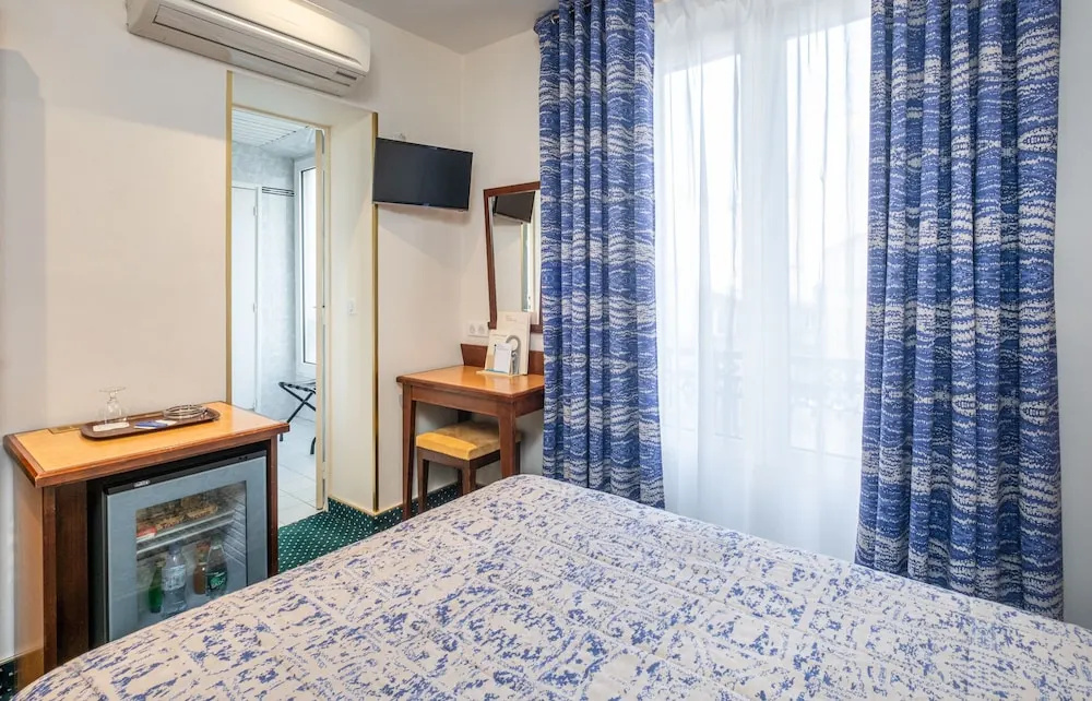 Hôtel Terminus Montparnasse 100